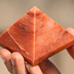 55MM Orange Aventurine Crystal Pyramid Chakra Balancing Point Natural Metaphysical Crystal Healing Unique Decor Spiritual Gift Meditation