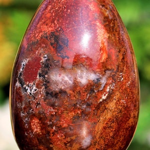 95MM Red Brecciated Jasper Egg Natural Healing Crystal Egg Energy Gemstone Egg Metaphysical Meditation Stone Home Decor Gift Chakra Balancer