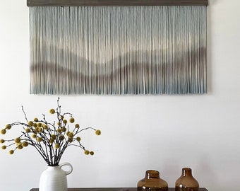 Highland Fibre Art Wandbehang: Zeitgenössischer gewebter Wandteppich