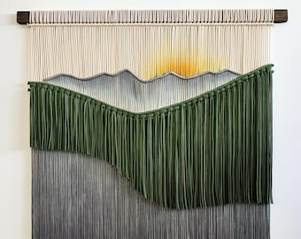 Eiche Basin Makramee Wandbehang: Handgefärbte Bergfaser Art