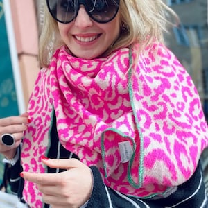 Scarf Wool Scarf Scarves Leo Wool Triangle Scarf Cloth Pink cozy and warm Stole Gift