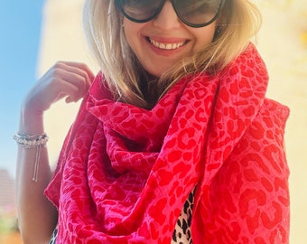XXL muslin scarf ladies scarf scarves neckerchief triangle made of cotton super soft and cuddly Leo Personalized