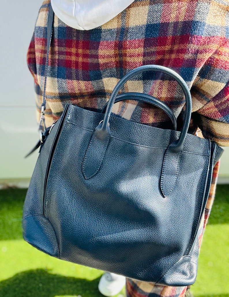 LOLA bag handbag leather bag crossbody shopper various colors super beautiful classic and casual image 2
