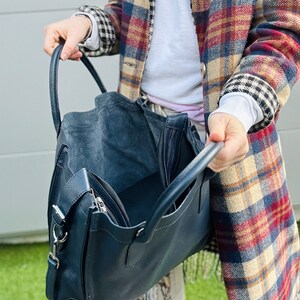 LOLA Tasche Handtasche Ledertasche Crossbody Shopper Verschiedene Farben super schön Klassisch und Casual Bild 4