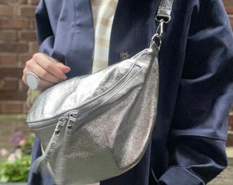 IDA L Silber Umhängetasche Tasche Ledertasche Großbody Bag