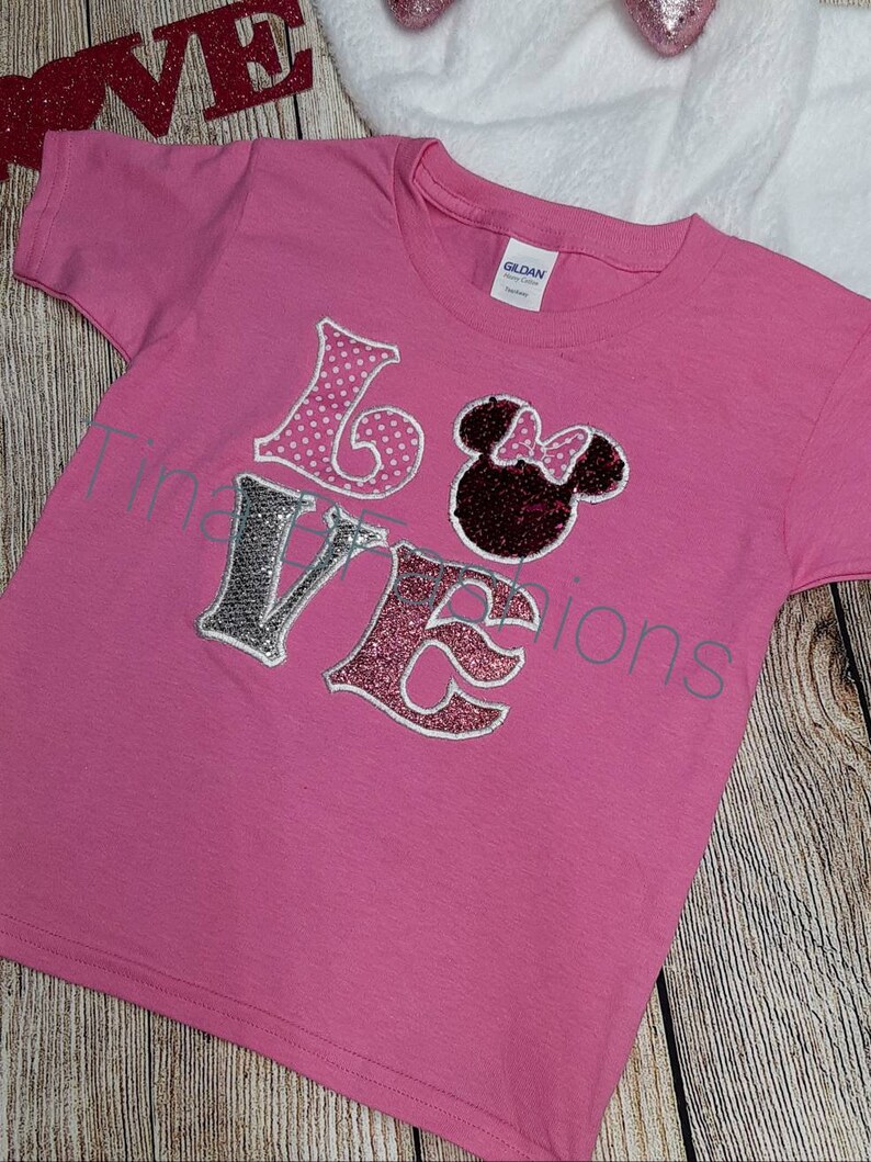 LOVE Valentine/'s; Embroidered Shirt; Valentine/'s Day embroidered Shirt Embriodered Applique Shirt