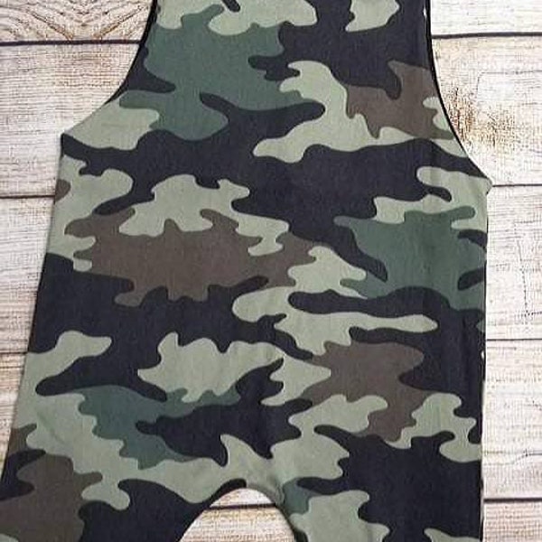 Camouflage toddler romper, baby jumpsuit romper, Baby boy Camouflage romper, Baby Girl Camouflage romper, Hunter Camo outfit, Camo, GIft