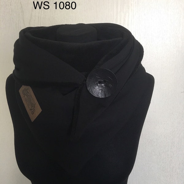 Schal mit Knopf schwarz Fleece Warmer Wickelschal Dreieckstuch Damen Geschenk von delimade