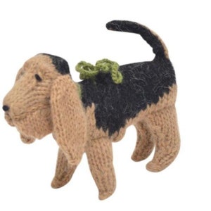 Bloodhound Dog Hand Knit Christmas Ornament. Dog Lover Gift. Dog breed. Mini dog. Dog memorial remembrance. Brown Black Dog, Hunting Dog