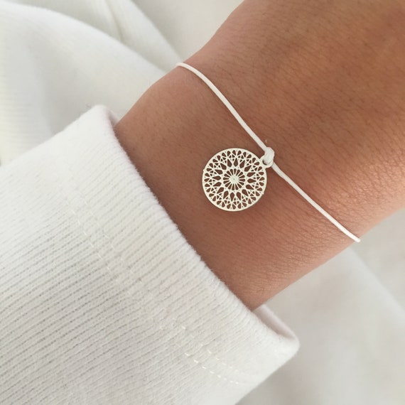 A Friendship Mandala: Like a bracelet, but better! — Mara Carlini