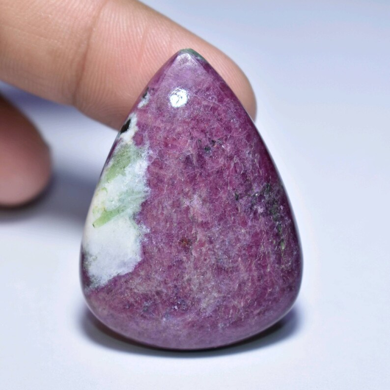86CTS..A#4616 Natural Ruby ziosite pear cabochon..45x33x5xmm.