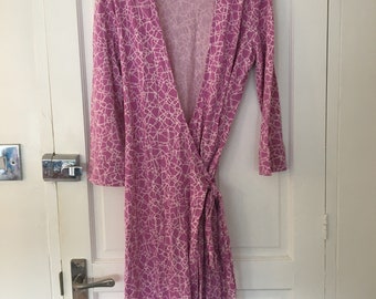 Dvf pink wrap dress top