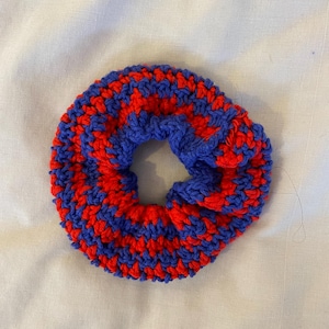Hair scrunchie. Ponytail bow.Choose your colours Handmade