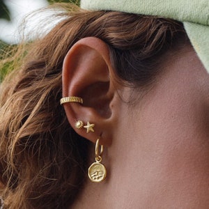 Sun Stud Earrings,Handmade Gold Studs,Small Earring,Second Hole Earring,Beach Earring,Minimalist Earring Stud