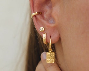 Sun & Moon Earrings Gold,Minimalist Hoop,Elegant Trendy Earings,Moon Earrings,Light weighed Hoops,Sun Hoops Gold