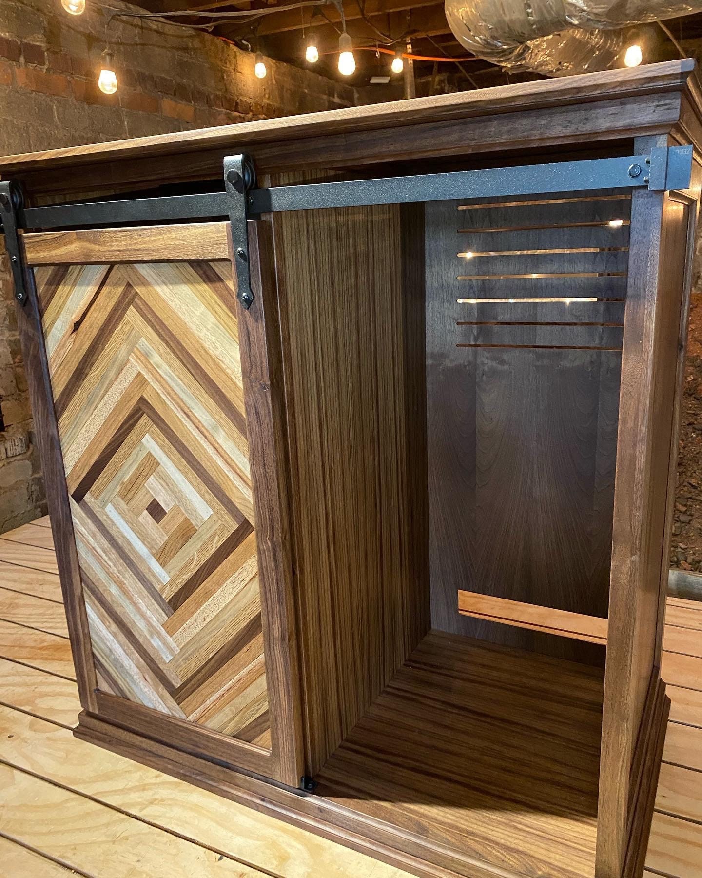 The Gibson /custom Walnut Bar Cabinet / Cabinet With Mini Fridge Storage /  Wood Bar Cabinet / Wine Cabinet / Liquor Cabinet / Beer Cabinet 