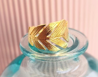 Gold Leaf Ring, Adjustable Gold Thumb Ring,Big Sister Gift,Bypass Ring,Leaf Ring Simple,Oak leaf Ring,Olive Leaf Ring,Open Chevalier Ring