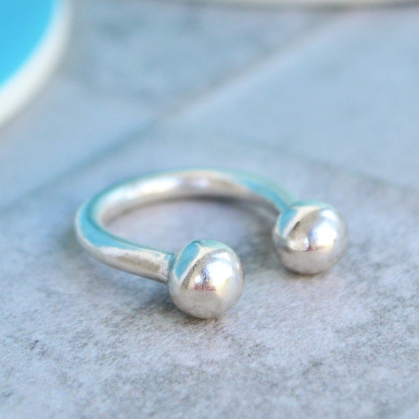 Double Ball Ring,U Shaped Ring,Ball Ring,Open Ring,Knuckle Duster Ring,Double Dot Ring,Sphere Ring,Metal Ball Ring,Sphere Stacking Ring,Orbs