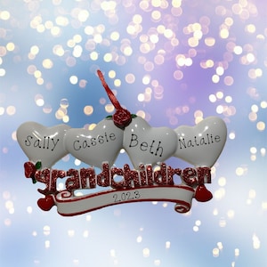 孫のハート4個入りパーソナライズオーナメント