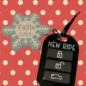 Key Fob with Dangling Snowflake Personalized Ornament
