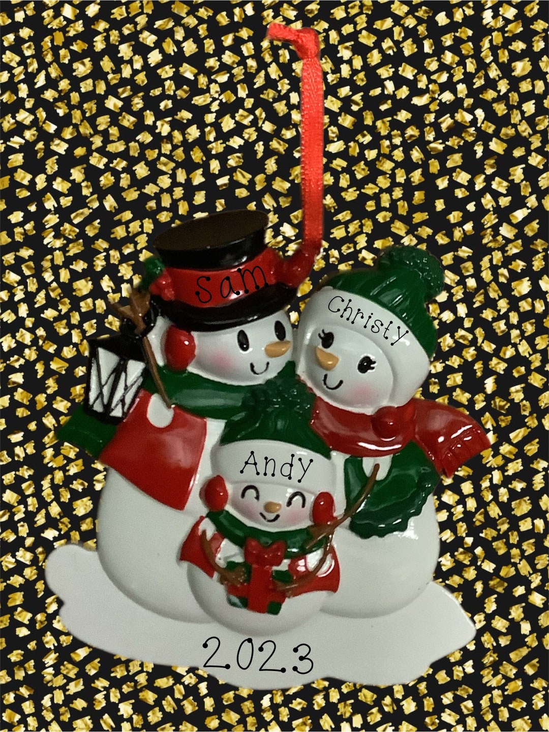 Caroling Snow Family of Three Personalized Ornament - Etsy