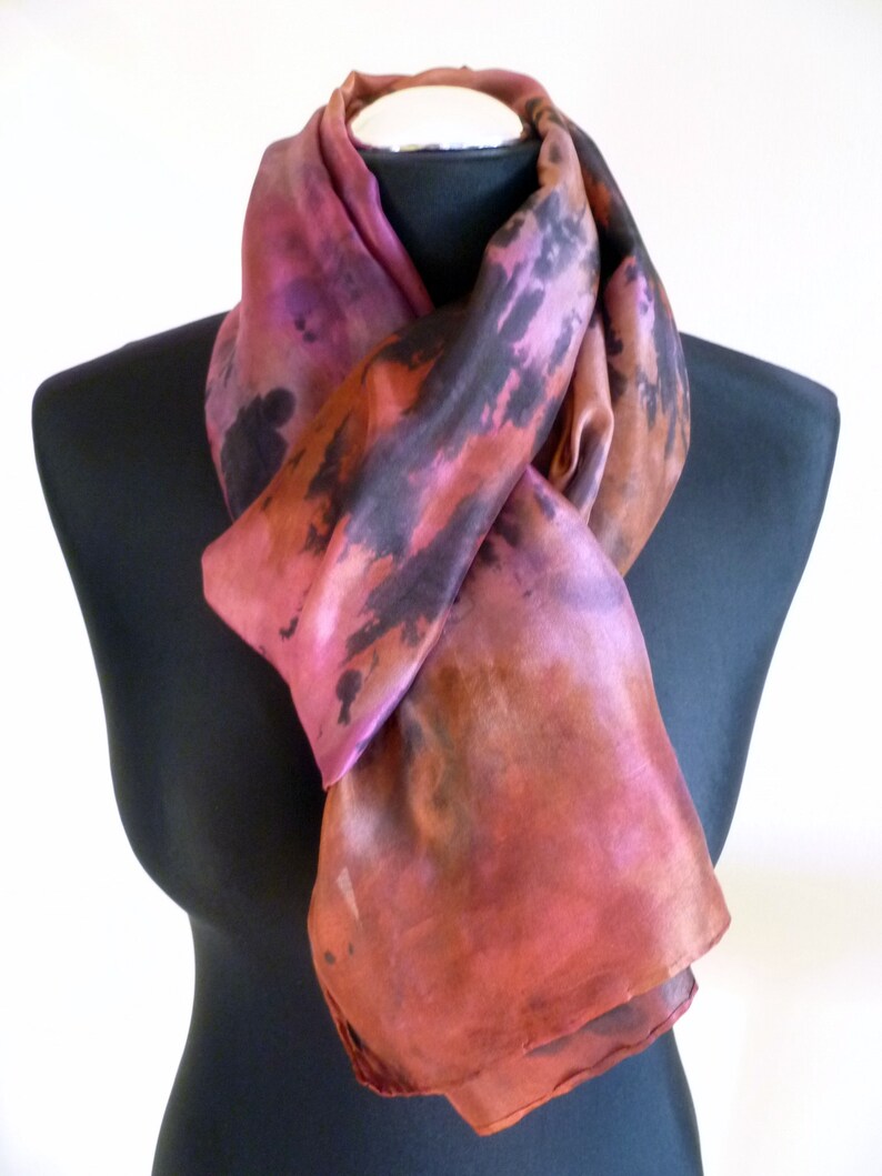 Elegant small scarve image 1