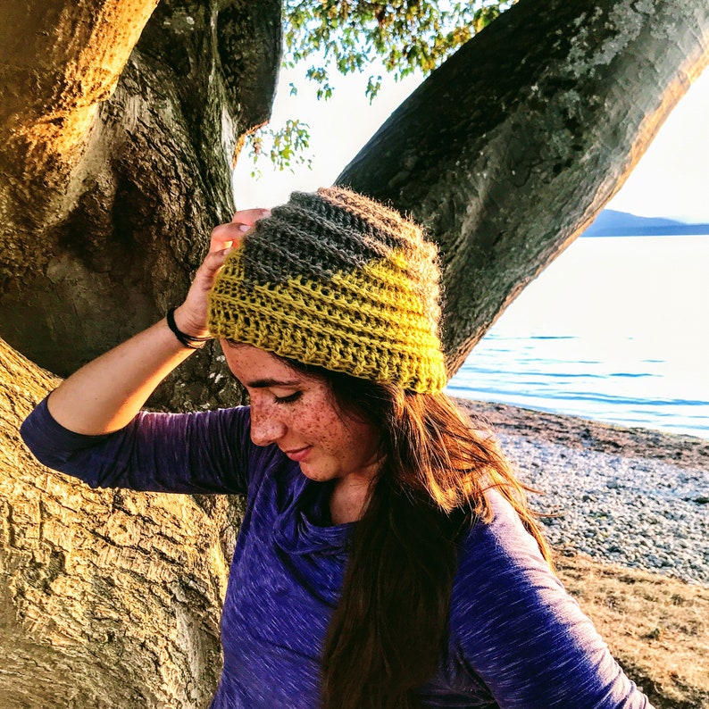 Patrón de gorro de ganchillo acanalado con motivo de montaña de lana ligero imagen 4