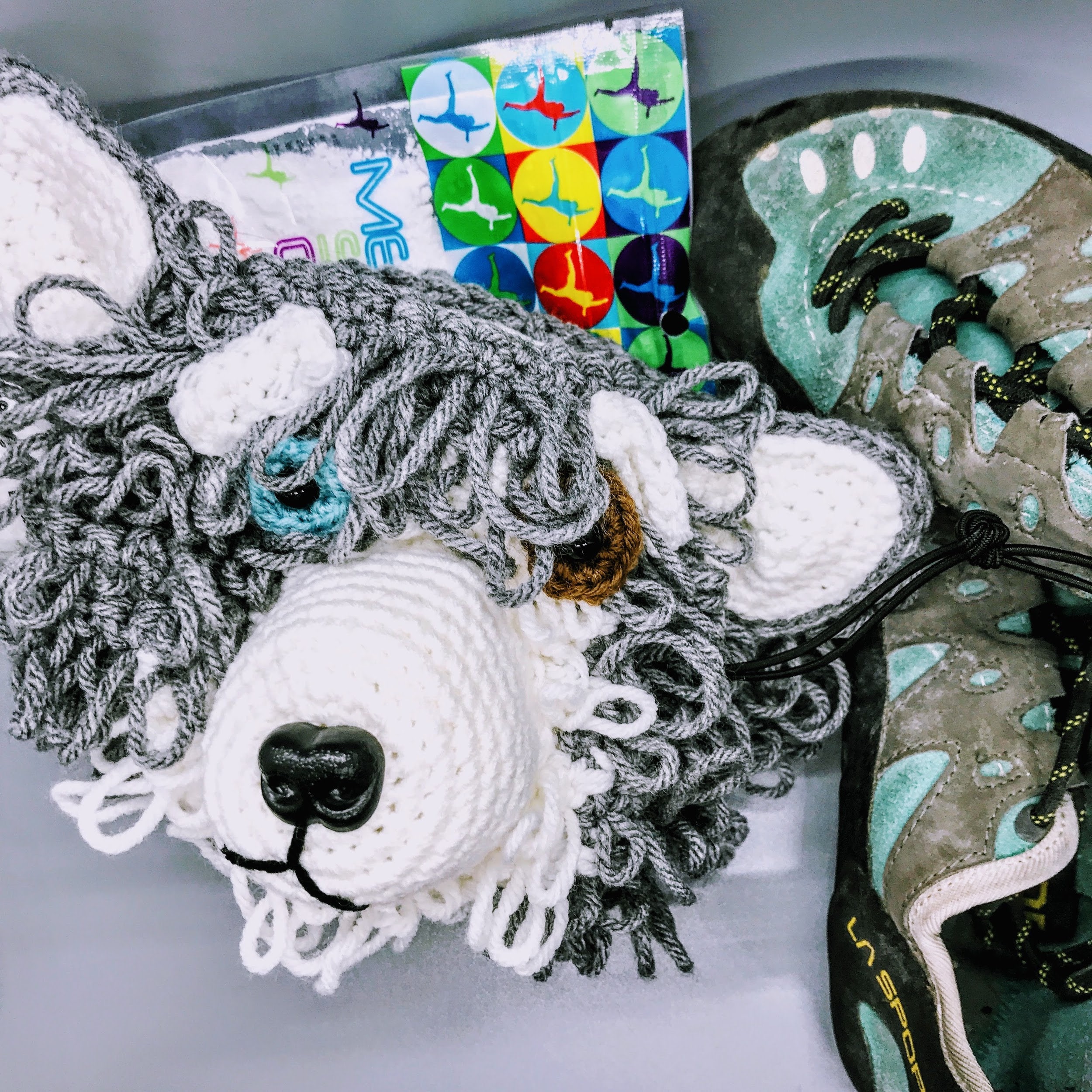 39 Husky Crochet Patterns for Plushies, Loveys, Cup Cozies, and Handmade Gifts 18 Happy Husky Crocheted Crag Dog Chalk Bag Storage Basket