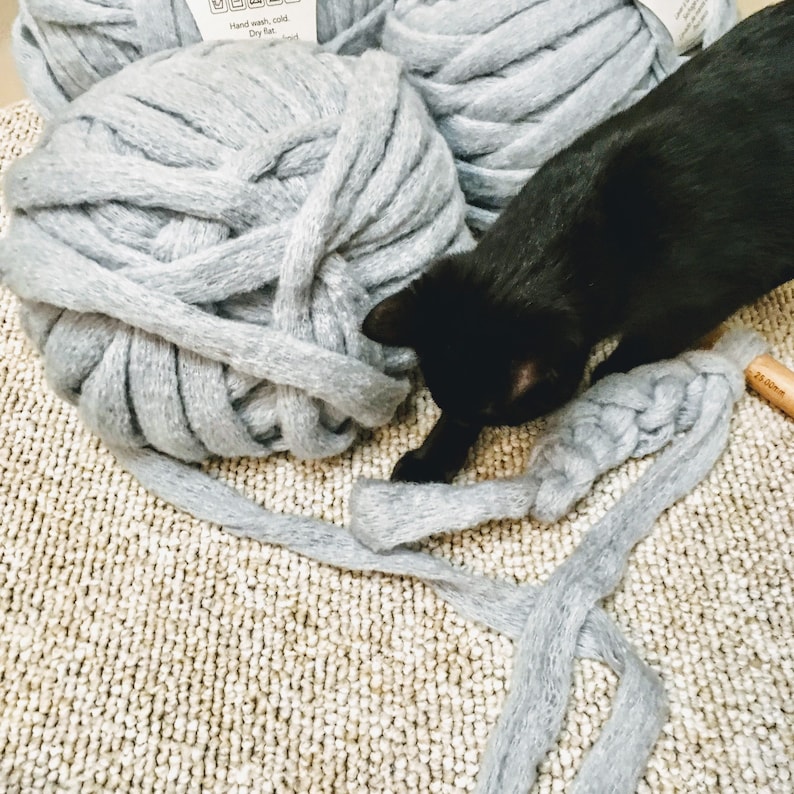 Fast cozy Crocheted Jumbo Throw Blanket Pattern image 10