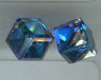 handmade Swarovski stud earrings effect glass cube blue iridis 8 mm