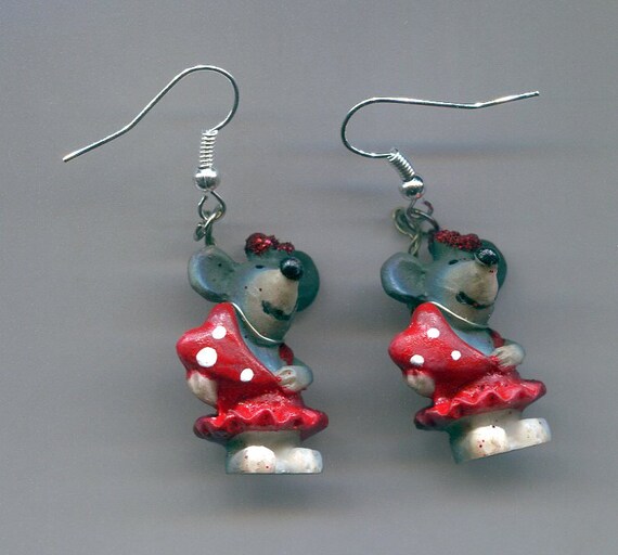 Earrings heart mice V2 grey and red 45 x 15 mm