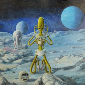 Alien and skull