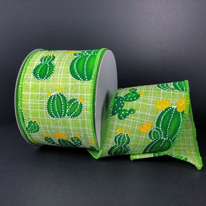 Linge de maison vert anis avec armatures 2,5 po x 10 verges avec fleurs de cactus jaunes, 41249-40-09
