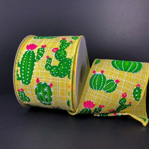 Toile de lin jaune avec armatures de 2,5 po. x 10 YD avec fleurs de cactus vertes, 41249-40-22