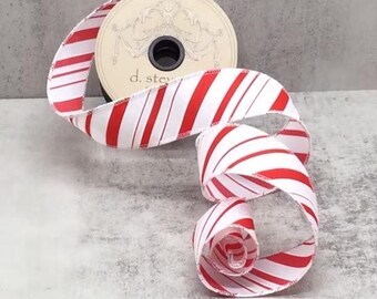 1.5" x 10 yard WIred, White satin with red glitter diagonal stripes, d. Stevens ribbon, 09-4807