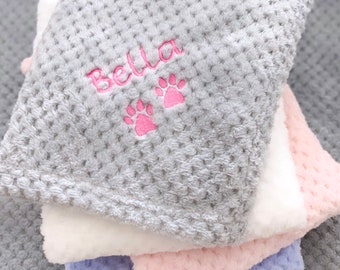 Personalised Dog Blanket - Embroidered Personalised Dog Blanket -  Puppy Blanket - Cat Blanket - Paw Print Blanket - Super Soft Pet Blanket