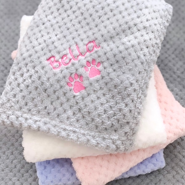 Personalised Dog Blanket - Embroidered Personalised Dog Blanket -  Puppy Blanket - Cat Blanket - Paw Print Blanket - Super Soft Pet Blanket