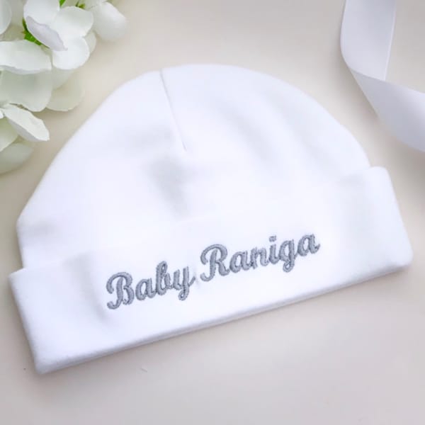 Chapeau de bébé personnalisé brodé, chapeau de bébé rond brodé, cadeau de naissance, chapeau de bébé brodé, cadeau de bébé nouveau-né - chapeau de bébé nouveau-né