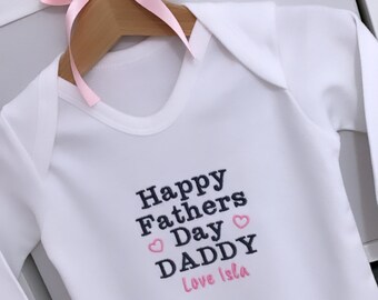 Veste de fête personnalisée des pères brodées - Babygrow personnalisé de la fête des pères - Tee-shirt de la fête des Pères - 1er Gilet de fête des Pères - Top de la Fête des Pères