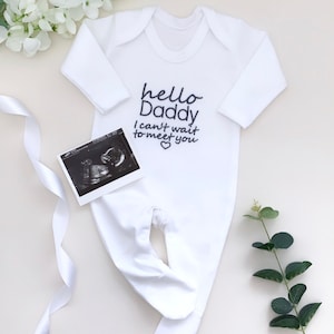 Haftowana kamizelka informująca o ciąży - Babygrow informujący o ciąży - Ujawnienie ciąży - Hello Daddy - Hello Baby - Hello Vest Hello Onesie