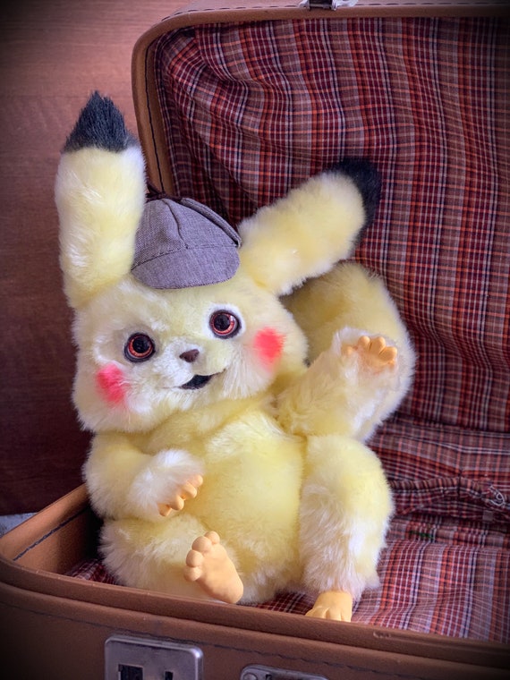 detective pikachu toy