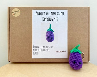 Häkelset für einen süßen Amigurumi Obst Schlüsselring ~ Audrey die Aubergine ~ DIY Kit/Bastelset/Starter pack