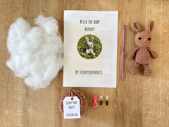 Kit de ganchillo para un lindo juguete animal amigurumi Bella the Bunny Kit  de bricolaje/kit de artesanía/paquete de inicio -  México