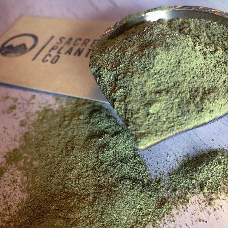 Raw Moringa Powder.