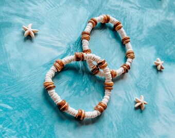 Beachy shell bracelet/anklet | natural wood and shell anklet | coconut bracelet