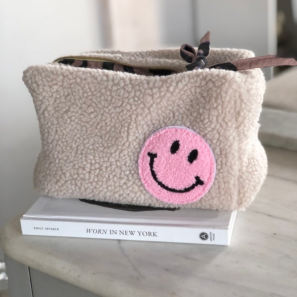 Teddy Kulturtasche #smiley | Smiley Tasche |Kulturtasche | Necessaire mit Smiley Patch | Baby Windeltasche | Wickeltasche | baby essentials