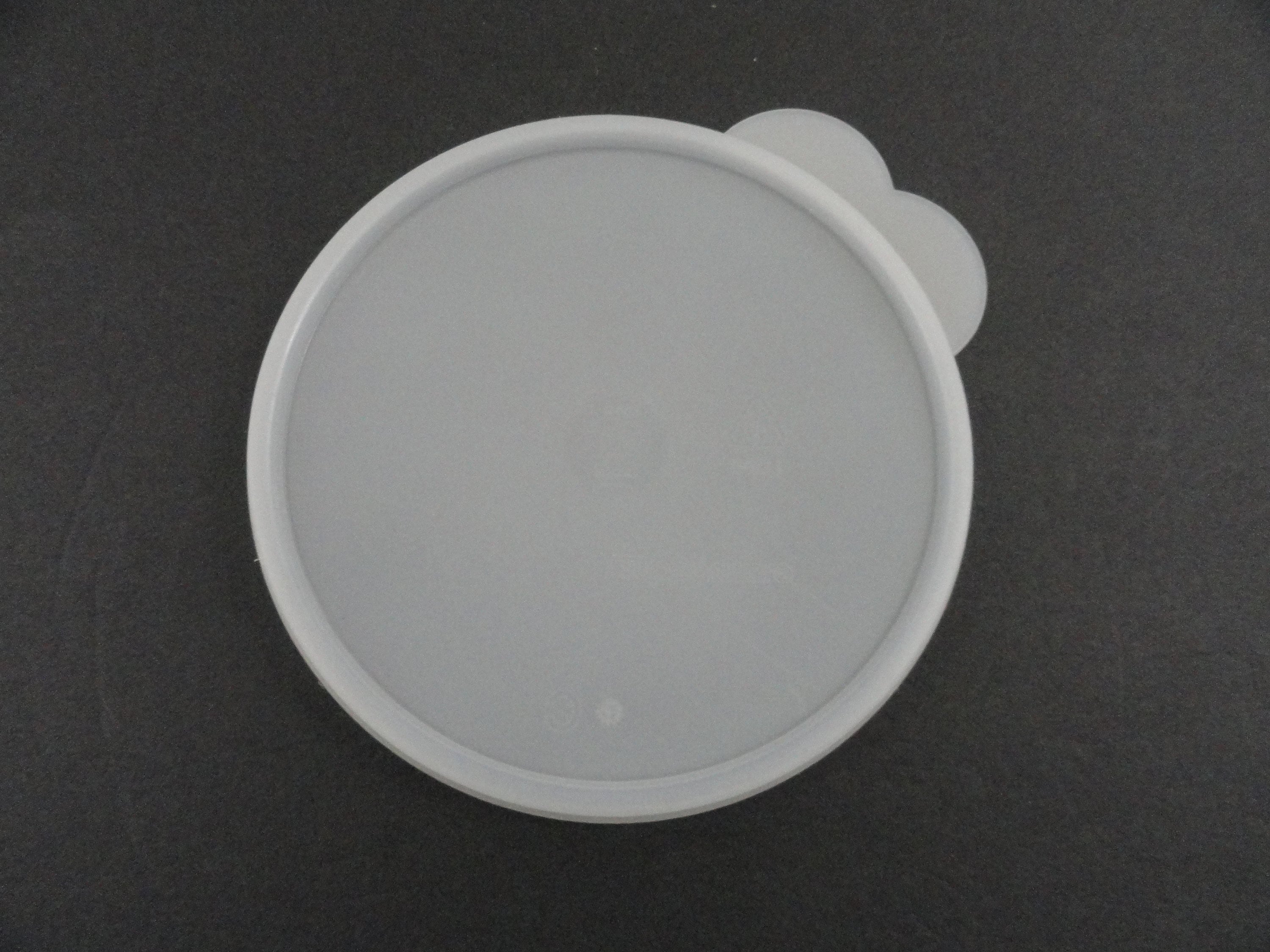 Total Solution® Small Round Plastic Lid with Teal Seal