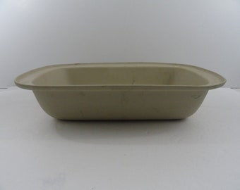 Stoneware Loaf Pan Scalloped Sides Baking 9x5