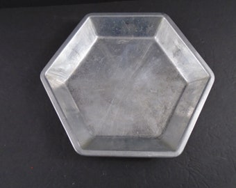 Vintage Hexagon 6 Sided Aluminum Pie Pan Tin Plate Easy Slice 9" x 1-1/4" Grandmas
