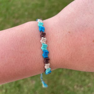 Adjustable Friendship Bracelet - Ocean